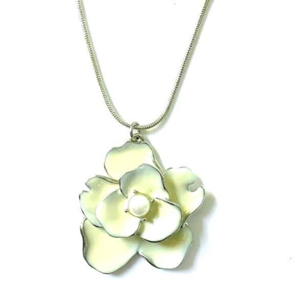 Enamel Flower Necklace With Two Pendants - Picture 3 of 7